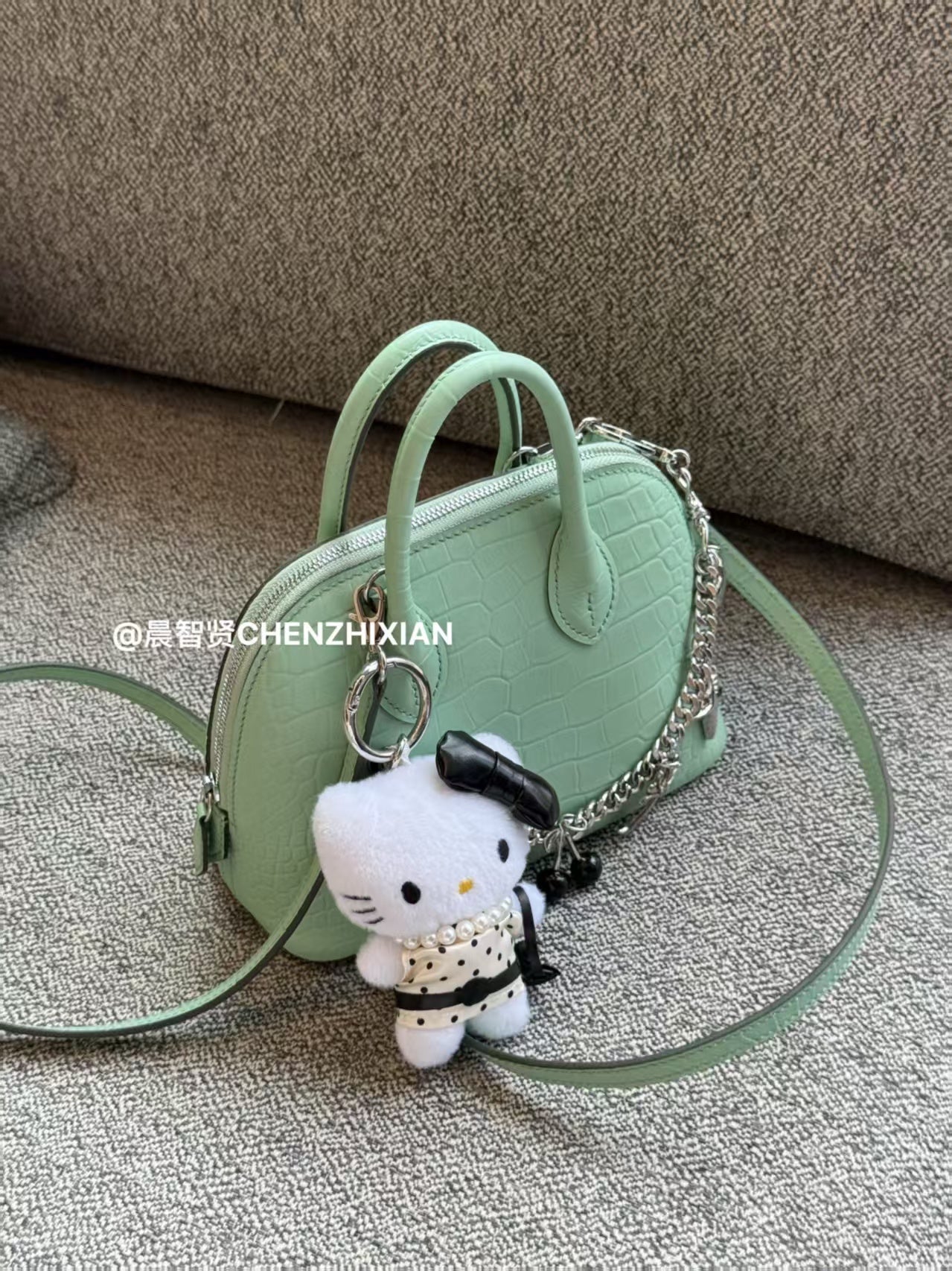 18cm Original Handcrafted Bag With Cowhide