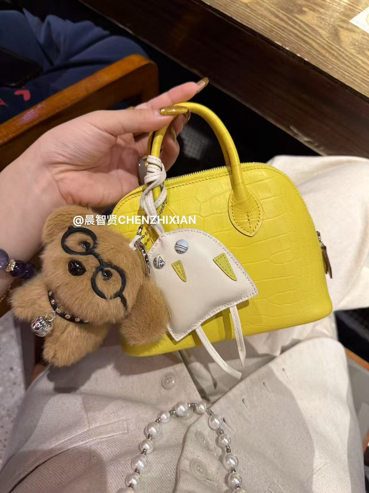 18cm Original Handcrafted Bag With Cowhide