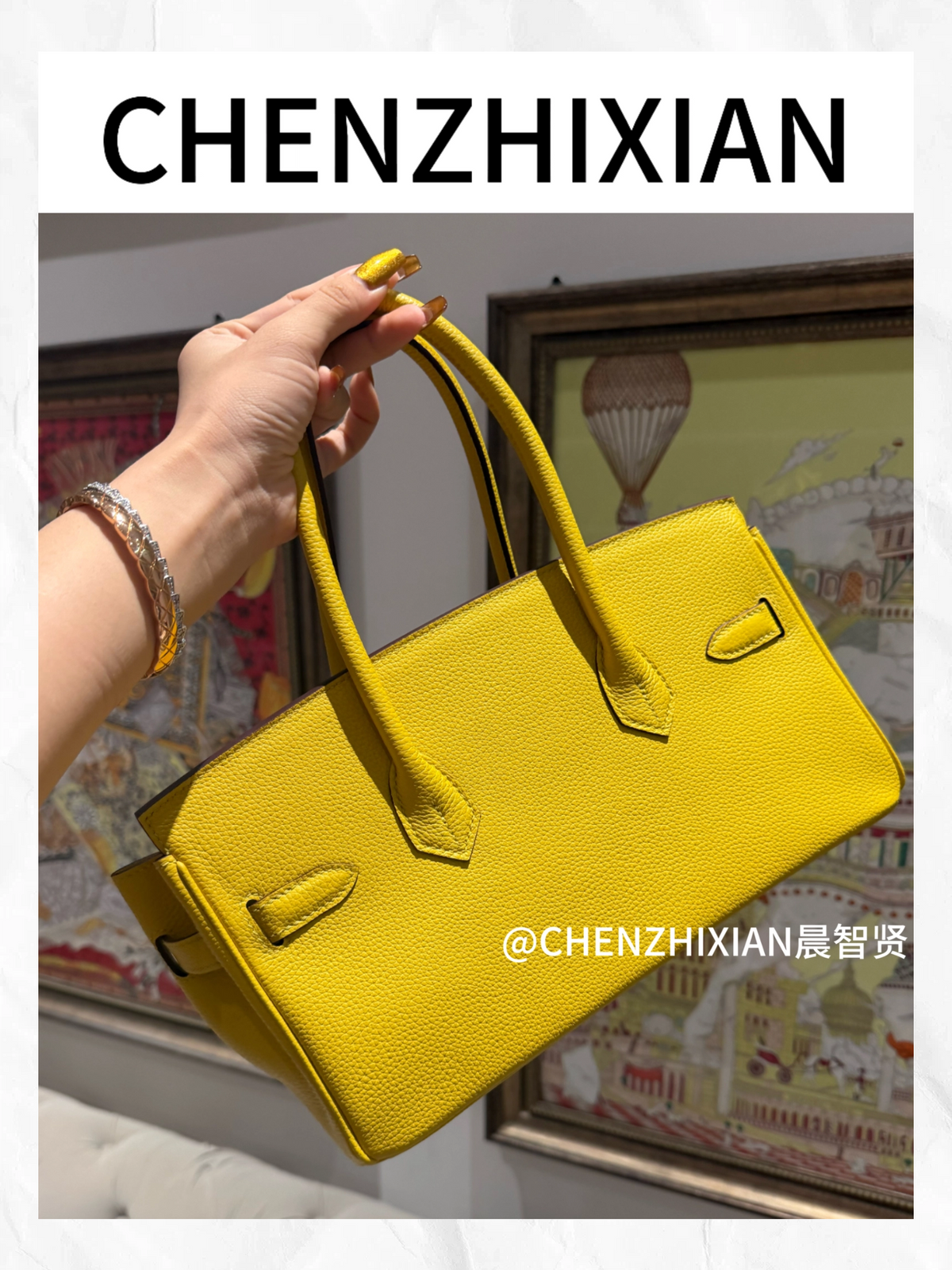 29 cm Portable shoulder bag four colors