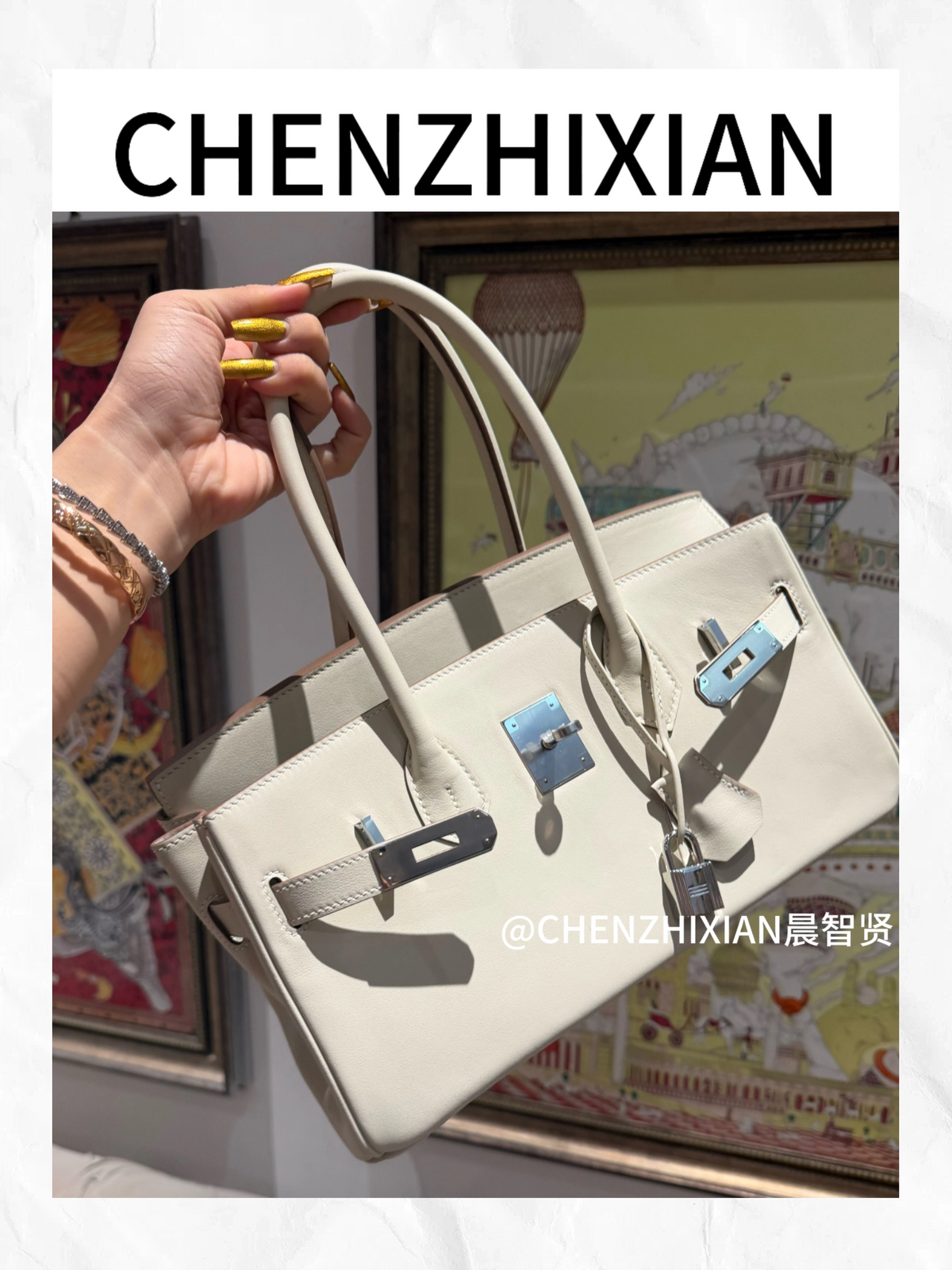 29 cm Portable shoulder bag four colors