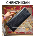 31cm crocodile-embossed handbag, made of cowhide leather, with all-steel hardware.