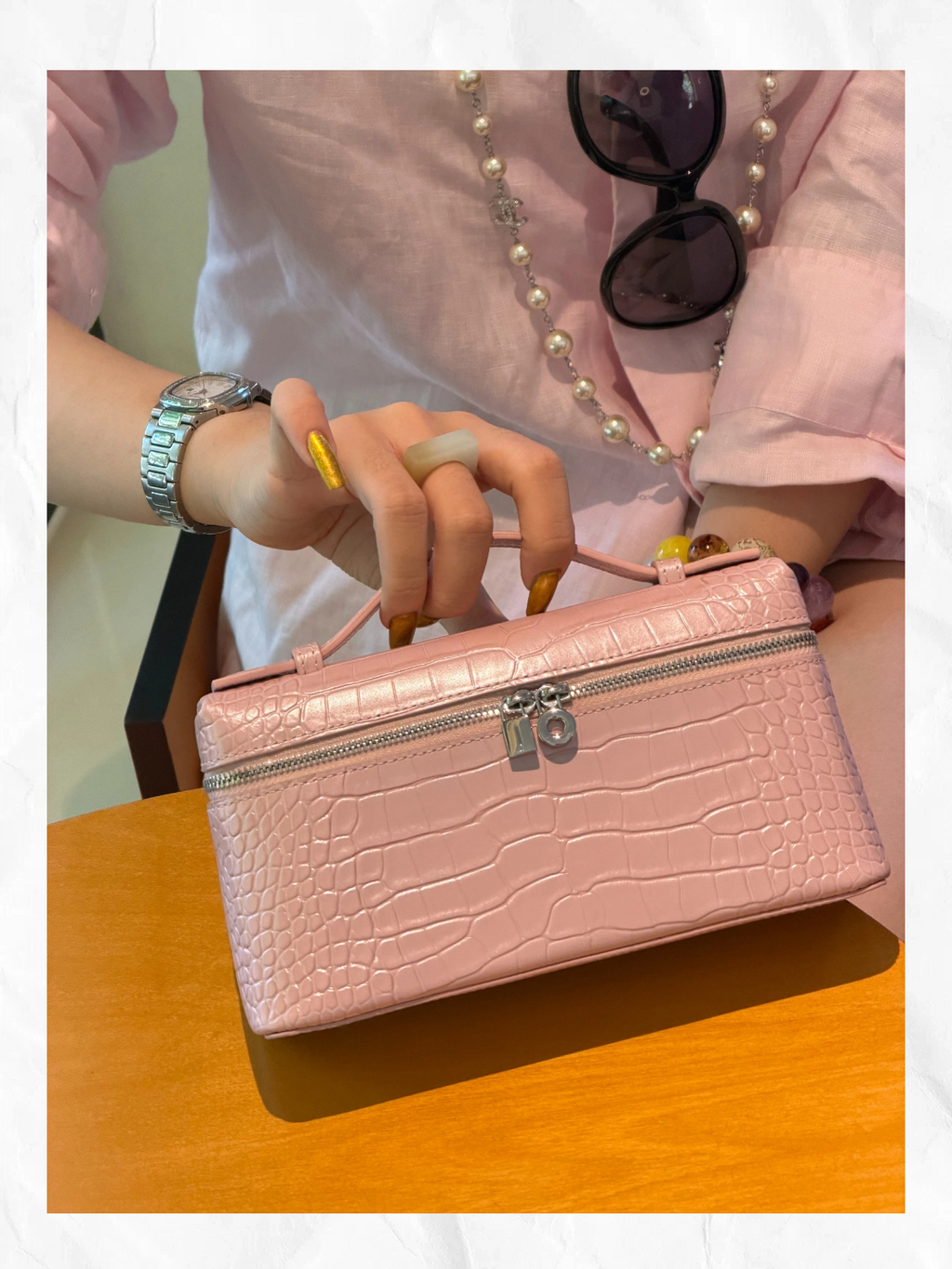 19cm pearl gold and pearl pink crocodile-embossed lunchbox bag