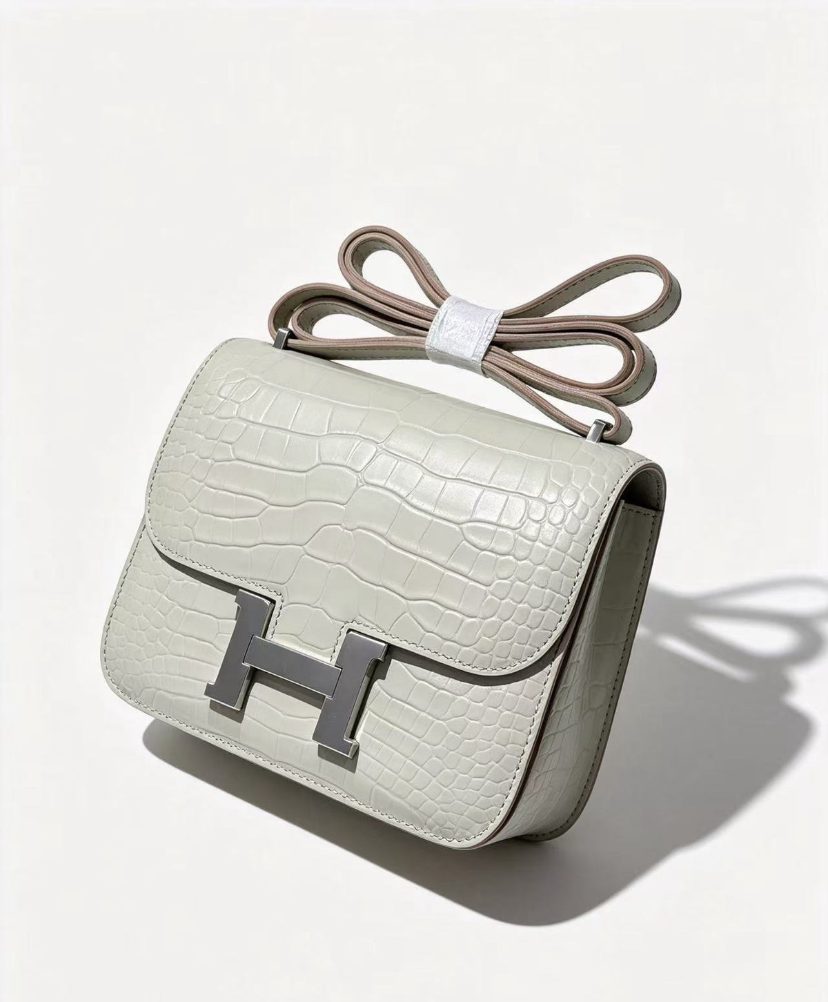 19cm multi-color crocodile-embossed flight attendant bag, can be worn crossbody or on one shoulder