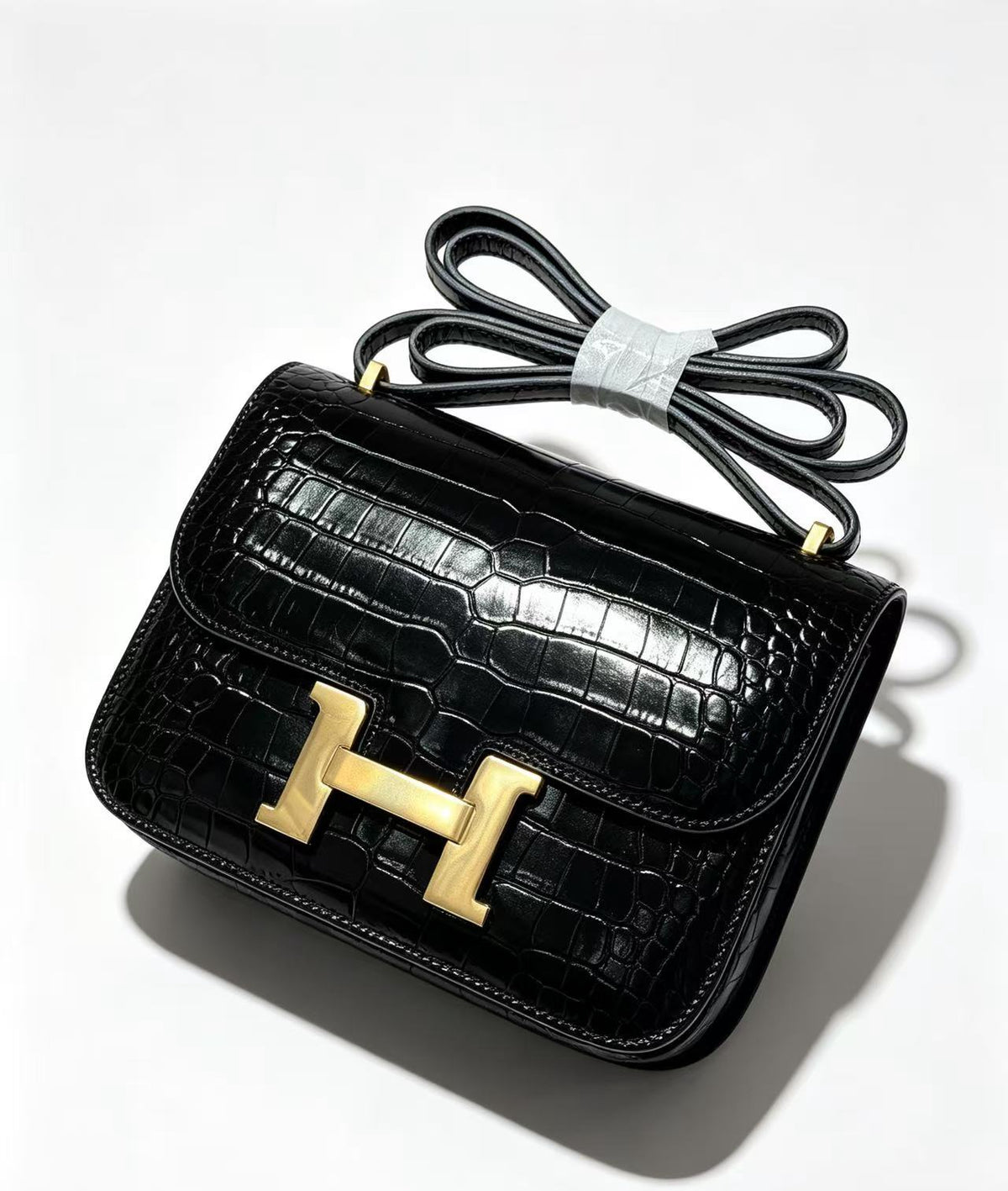 19cm multi-color crocodile-embossed flight attendant bag, can be worn crossbody or on one shoulder